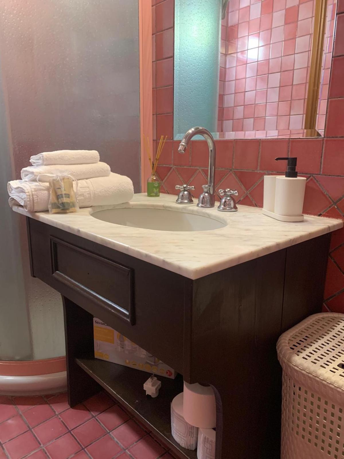 Monolocale Elvira Abbadesse Guest House ミラノ エクステリア 写真