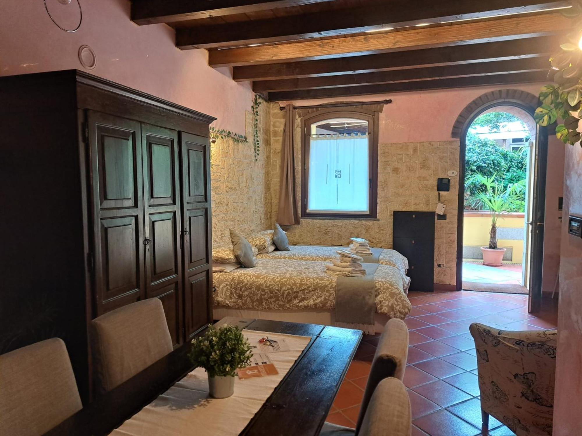 Monolocale Elvira Abbadesse Guest House ミラノ エクステリア 写真